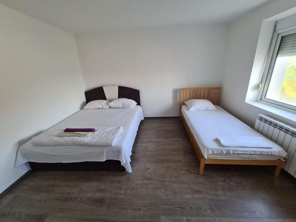 M2 Sobe Hotell Trebinje Exteriör bild