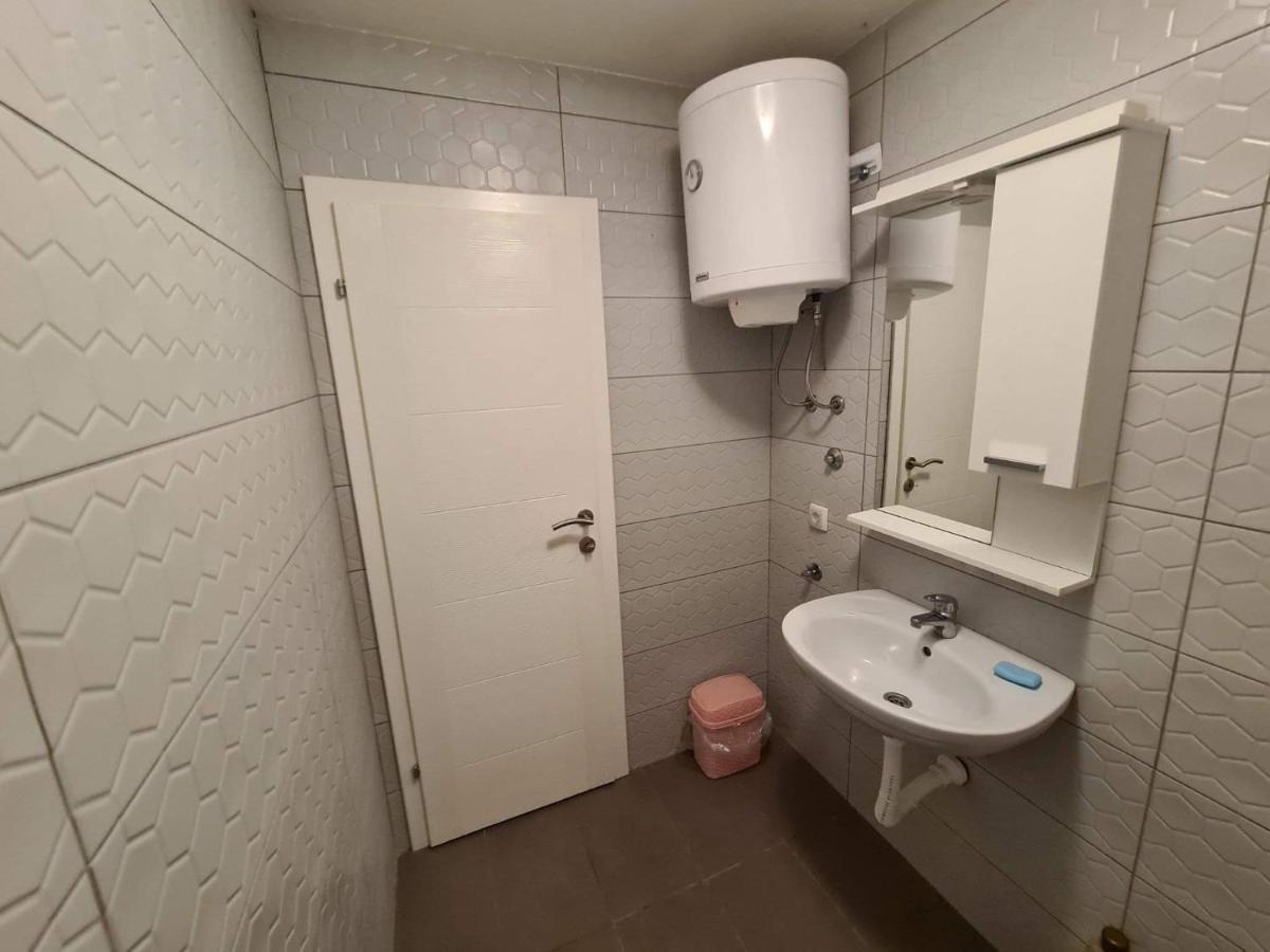 M2 Sobe Hotell Trebinje Exteriör bild