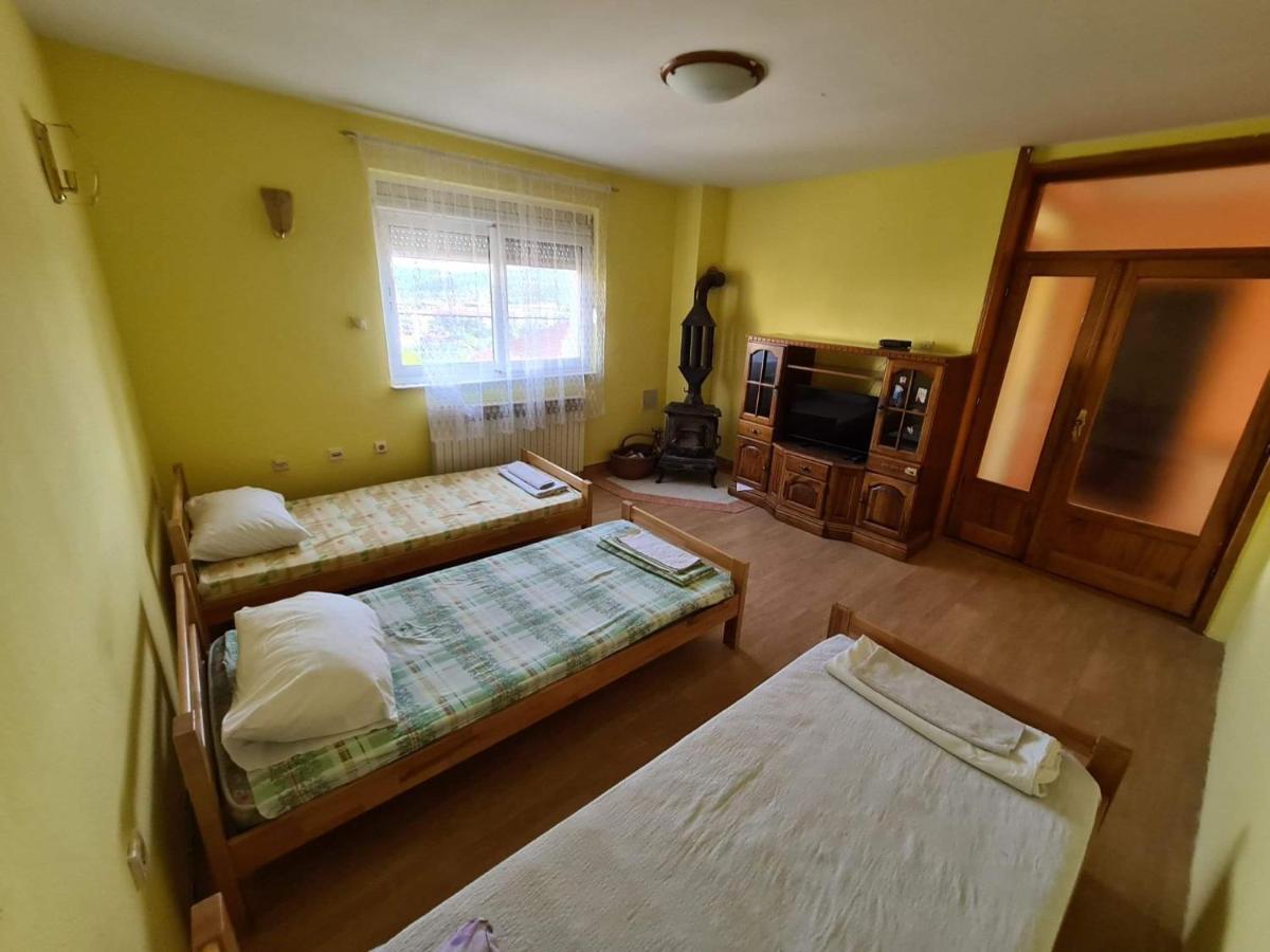 M2 Sobe Hotell Trebinje Exteriör bild