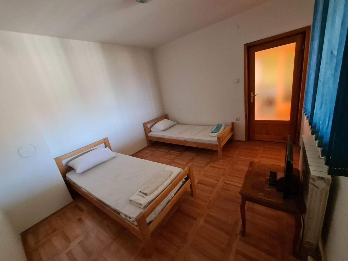 M2 Sobe Hotell Trebinje Exteriör bild